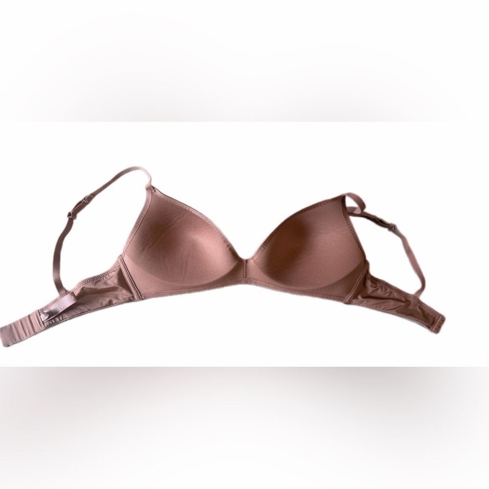SKIMS wireless bra 36 B NWOT - Picture 2 of 5